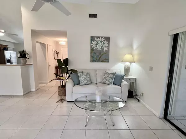 Greenacres, FL 33467,3211 Jog Park DR