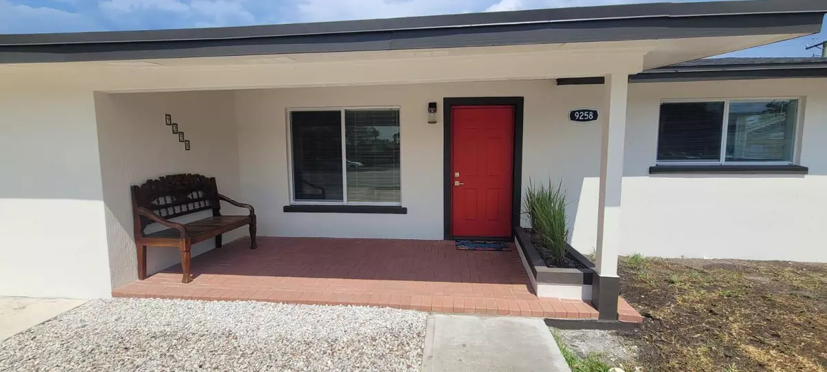 Palm Beach Gardens, FL 33410,9258 N Military TRL