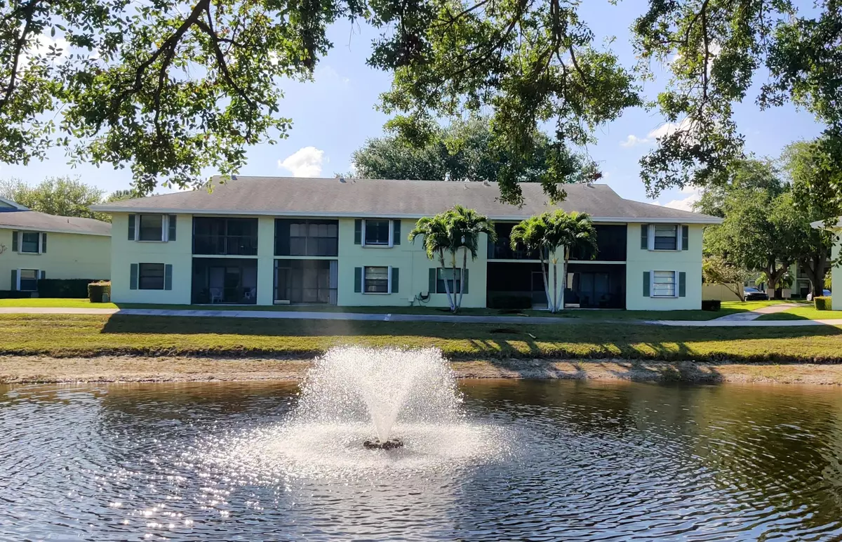 Palm Beach Gardens, FL 33418,701 701 Sabal Ridge Circle #C