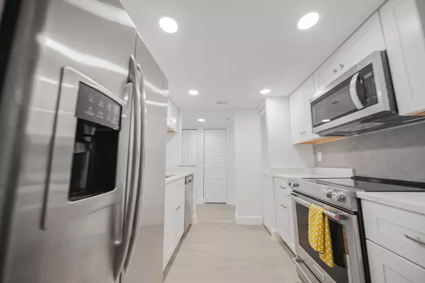 Coral Springs, FL 33076,9733 Westview DR 1322