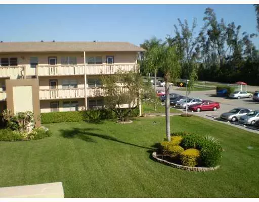 Boca Raton, FL 33434,622 Fanshaw O 622