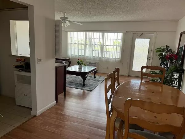 Boca Raton, FL 33434,622 Fanshaw O 622