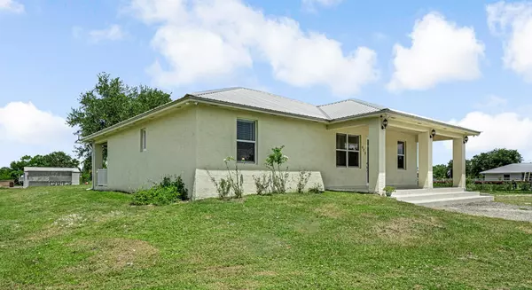670 N Olivo ST, Clewiston, FL 33440