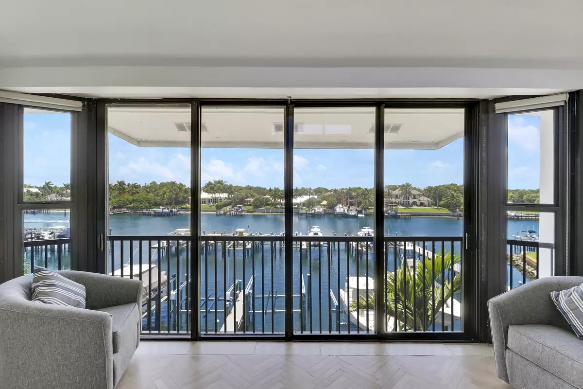 Juno Beach, FL 33408,543 N Bay Colony DR Slip 8