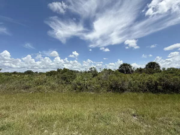 Okeechobee, FL 34972,18833 NW 254th ST