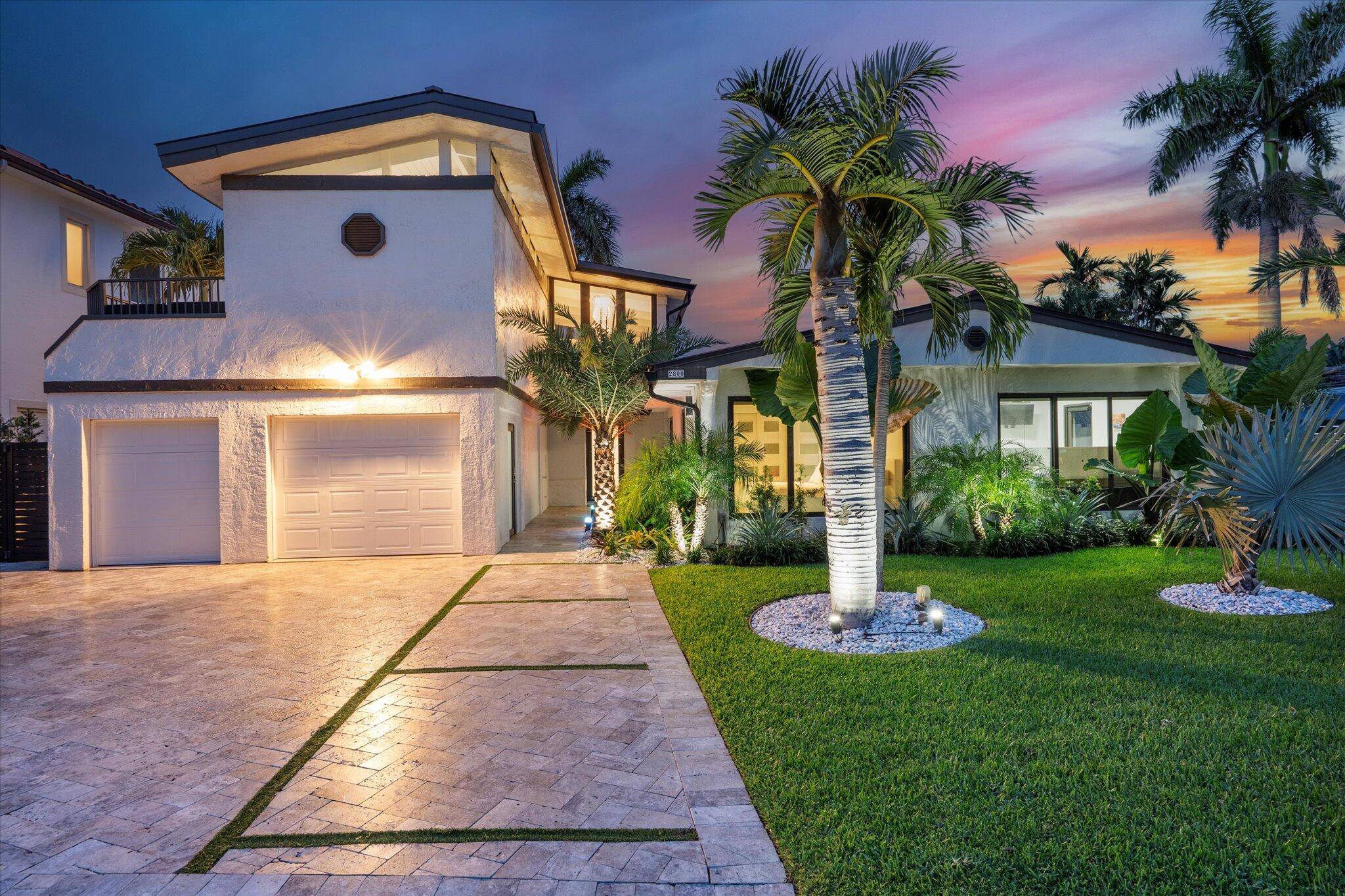 2800 NE 48th ST, Lighthouse Point, FL 33064