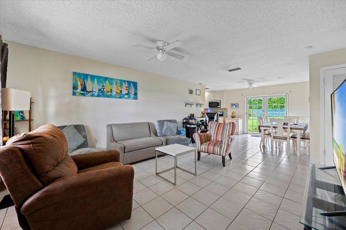 Boca Raton, FL 33434,19309 Carolina CIR