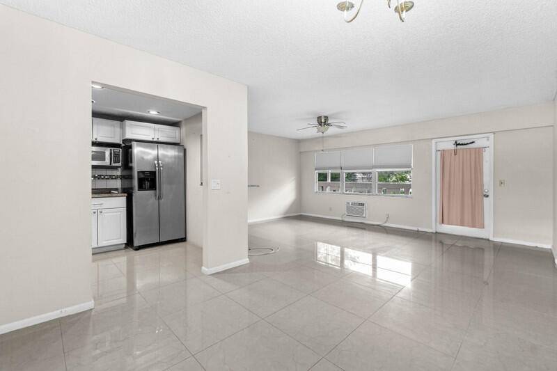 Boca Raton, FL 33434,289 Dorset G