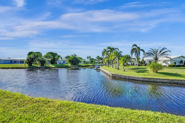 Boynton Beach, FL 33426,1981 W Woolbright RD E104