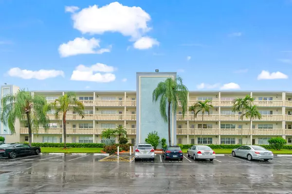 Boca Raton, FL 33434,3051 Ainslie D