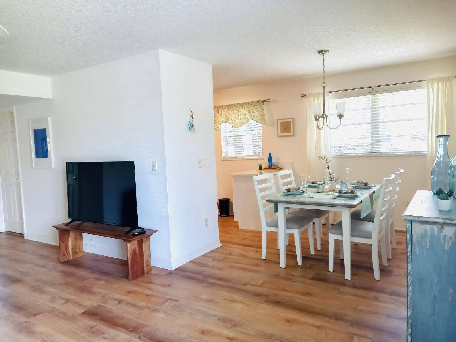 Vero Beach, FL 32962,80 Crooked Tree LN 106
