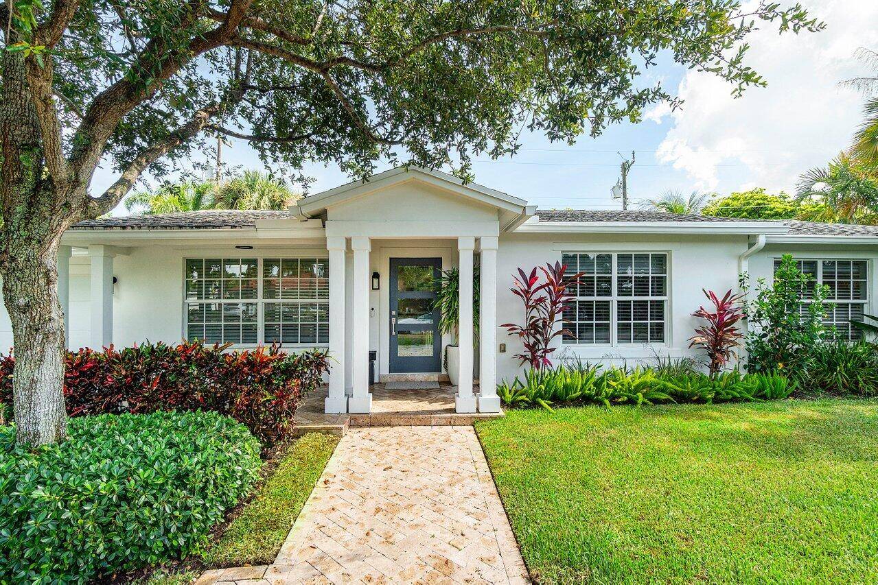 155 Gregory RD, West Palm Beach, FL 33405