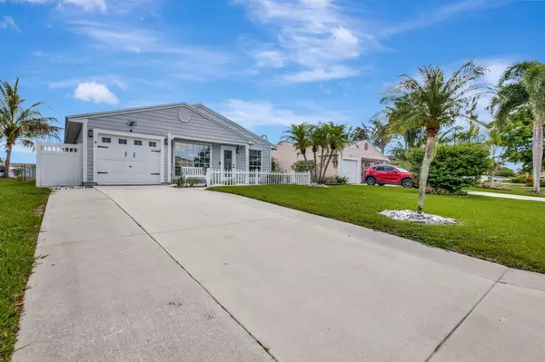 Boynton Beach, FL 33472,9123 Carma DR