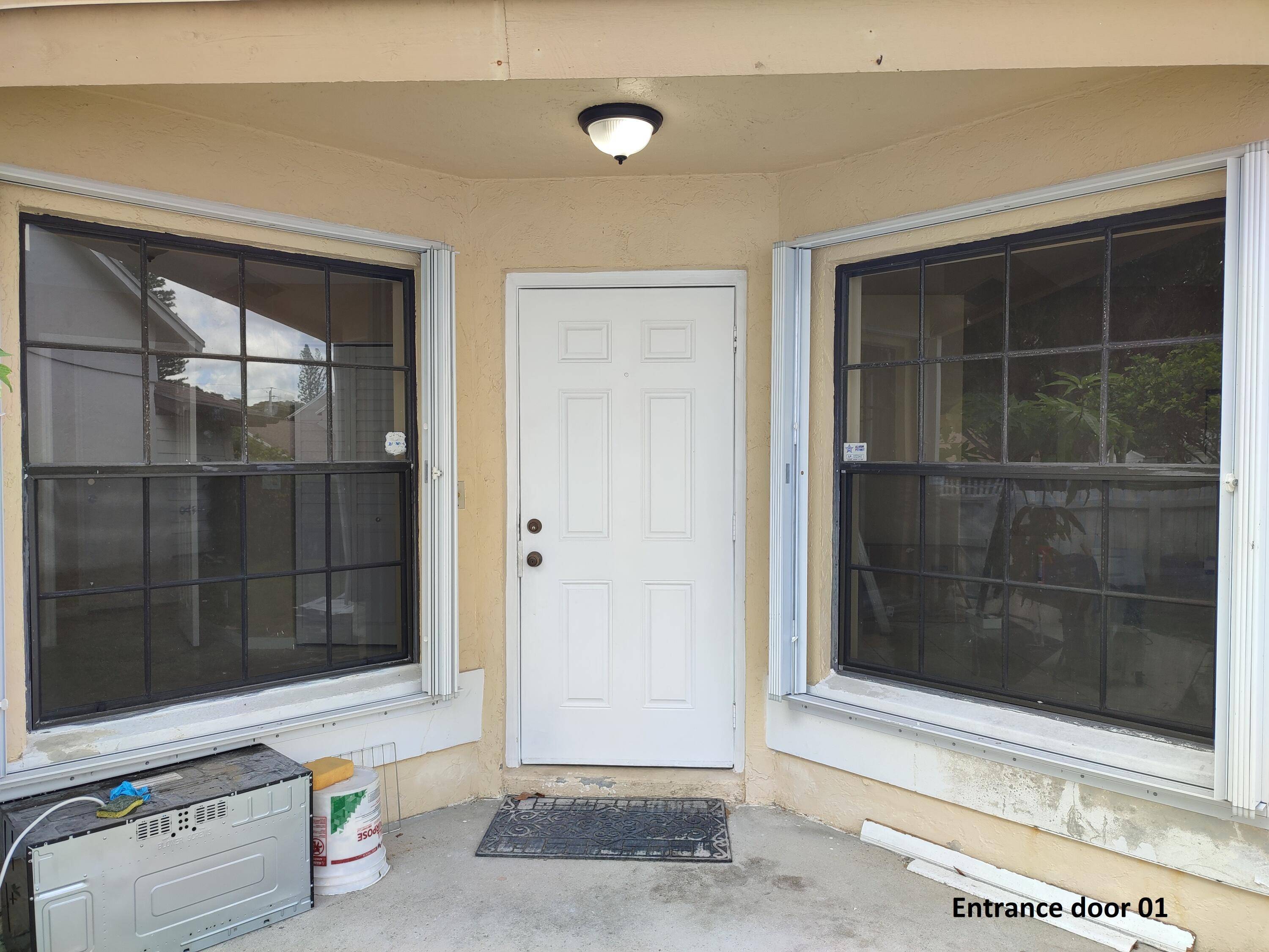 West Palm Beach, FL 33417,3826 Circle Lake DR