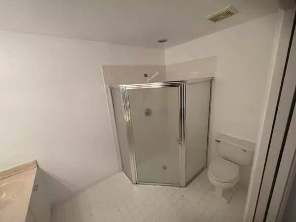 Fort Pierce, FL 34982,1734 W Sanderling LN 2
