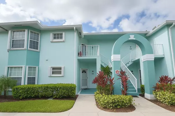 Port Saint Lucie, FL 34986,1106 SW Swan Lake CIR