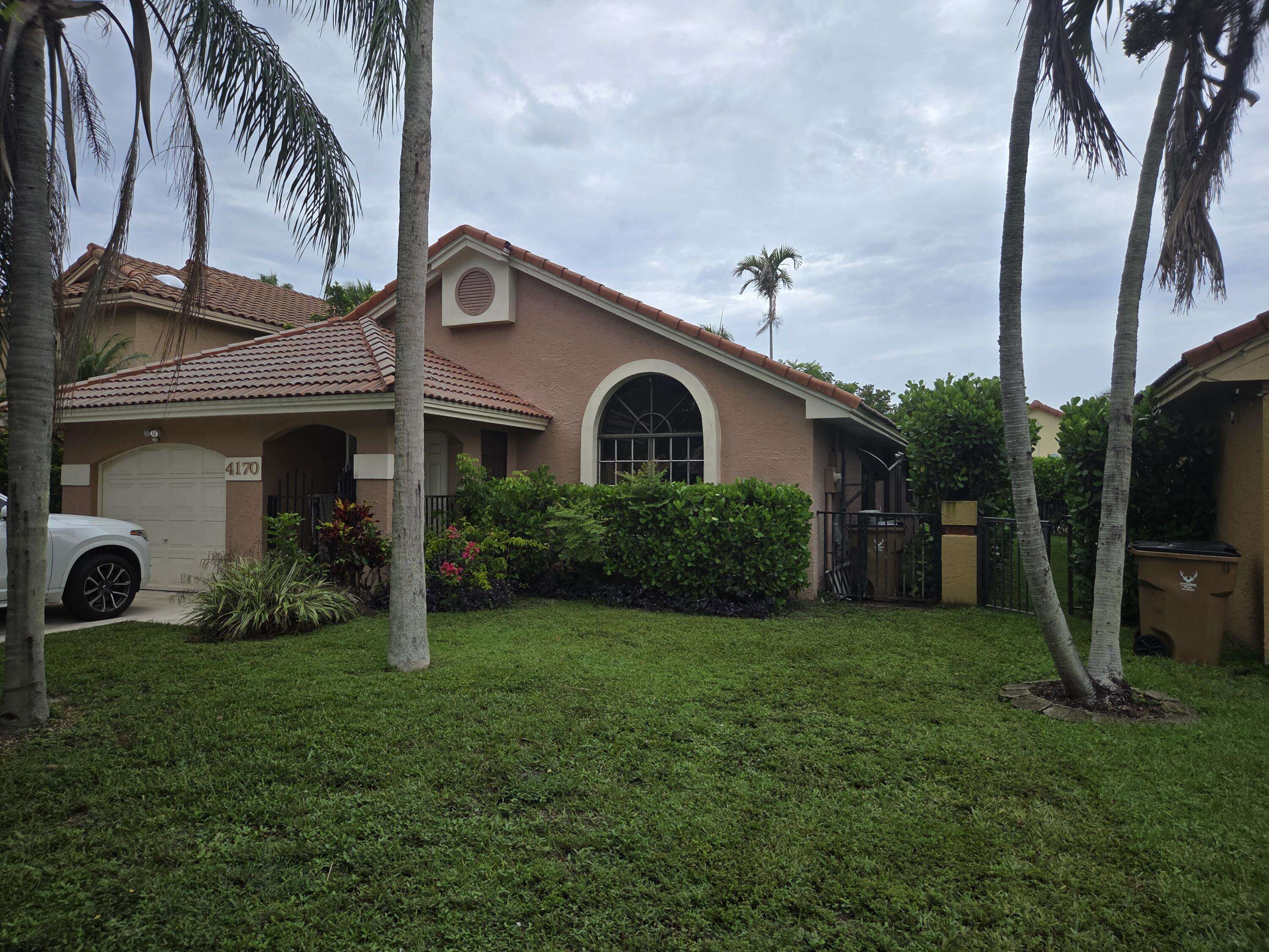 4170 NW 6 ST, Deerfield Beach, FL 33442