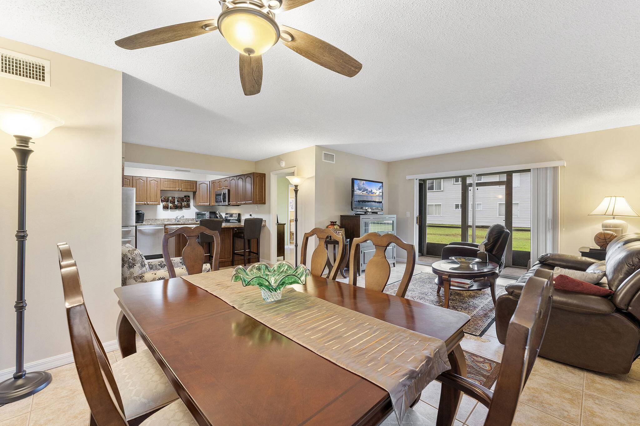 Port Saint Lucie, FL 34952,112 SE Village DR 112