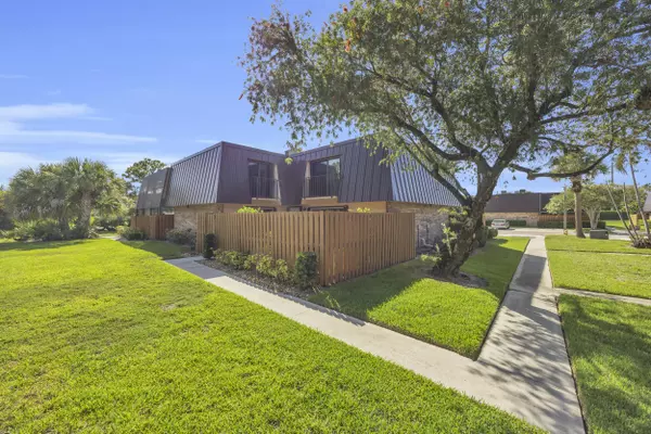 5693 SE Windsong LN 545, Stuart, FL 34997