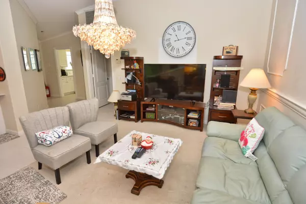 Stuart, FL 34997,715 SW Balmoral TRCE