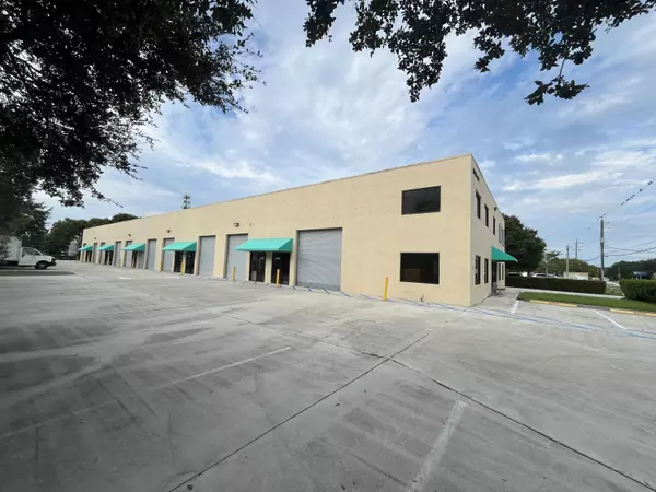 Stuart, FL 34997,3099 SE Gran Park WAY