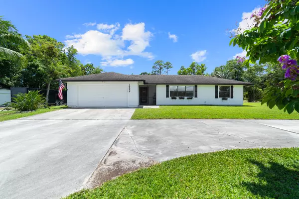 16888 W Stallion DR, Loxahatchee, FL 33470