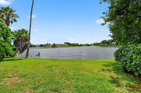 Boynton Beach, FL 33436,21 Swallow DR