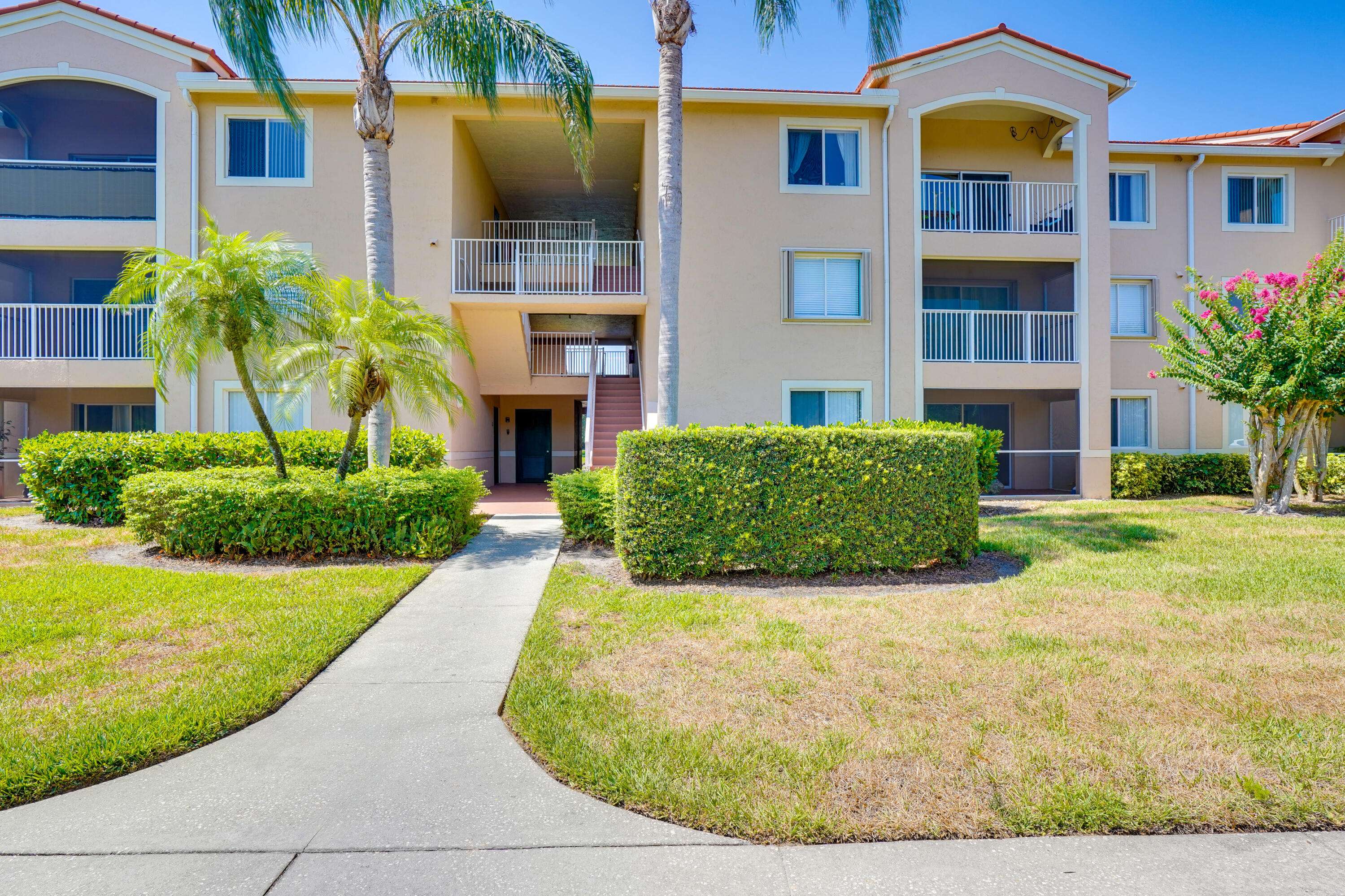Vero Beach, FL 32967,1640 N 42nd CIR 206