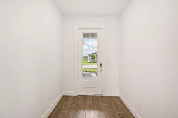 Vero Beach, FL 32966,5661 Hampton Park CIR