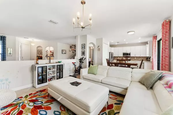 Lake Worth, FL 33463,5578 Sandbirch WAY