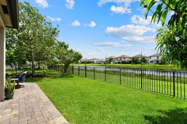 Lake Worth, FL 33463,5578 Sandbirch WAY