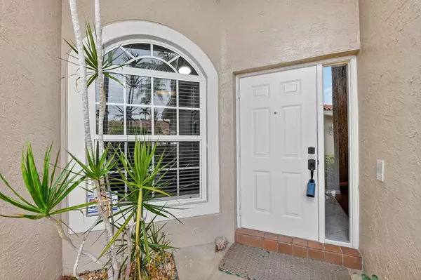 Boynton Beach, FL 33472,6135 Long Key LN