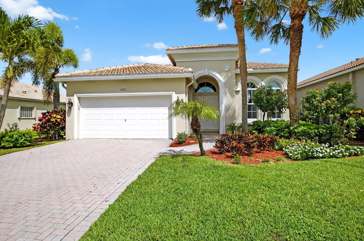 Boynton Beach, FL 33472,6821 Southport DR