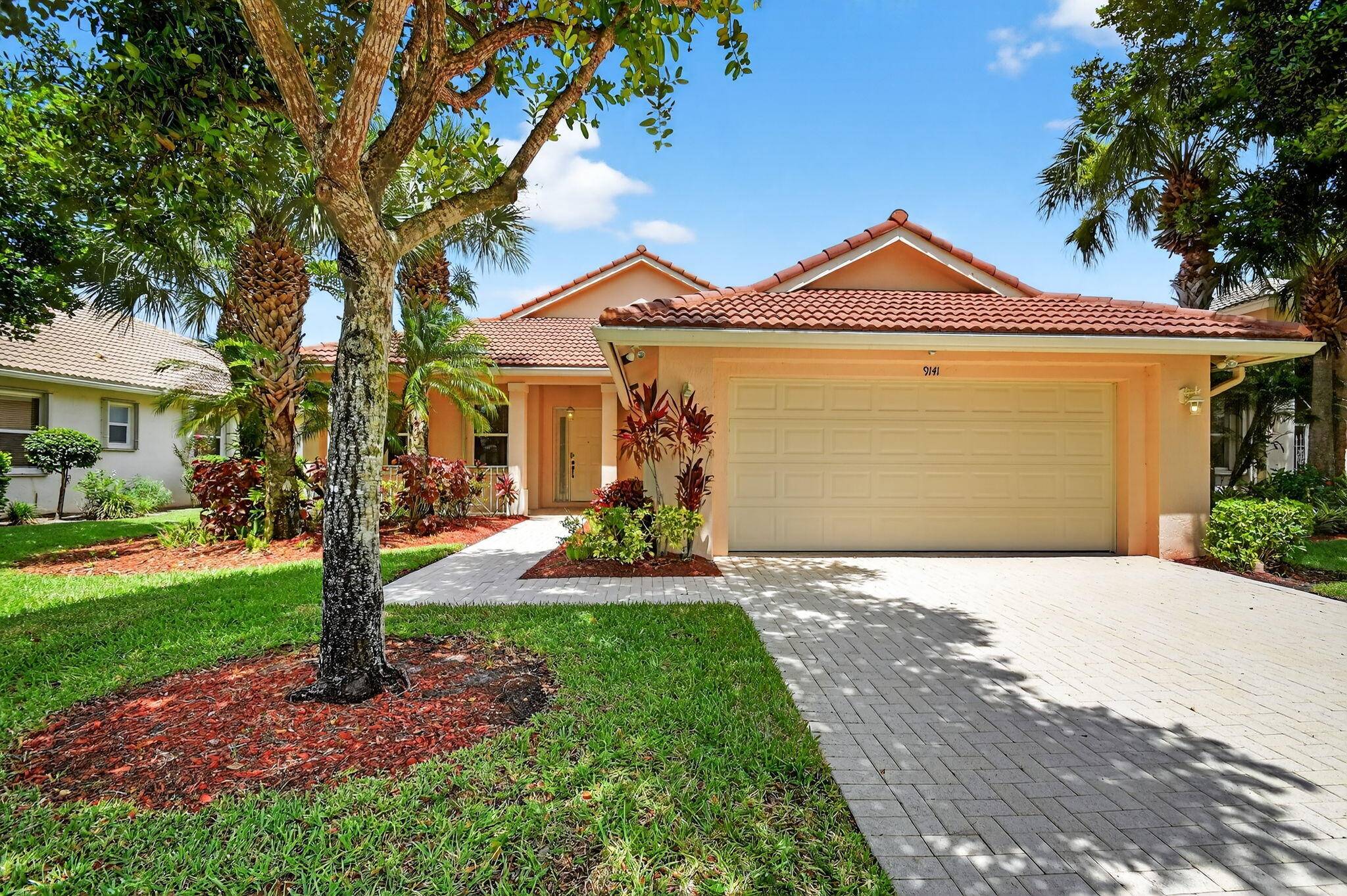 West Palm Beach, FL 33411,9141 Bay Harbour CIR