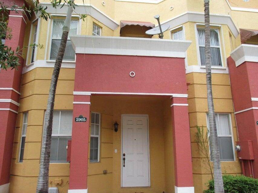 2905 Shoma DR, Royal Palm Beach, FL 33414