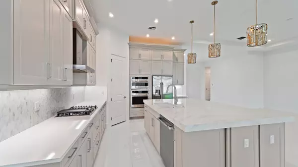 Palm Beach Gardens, FL 33412,9508 St. Germain DR