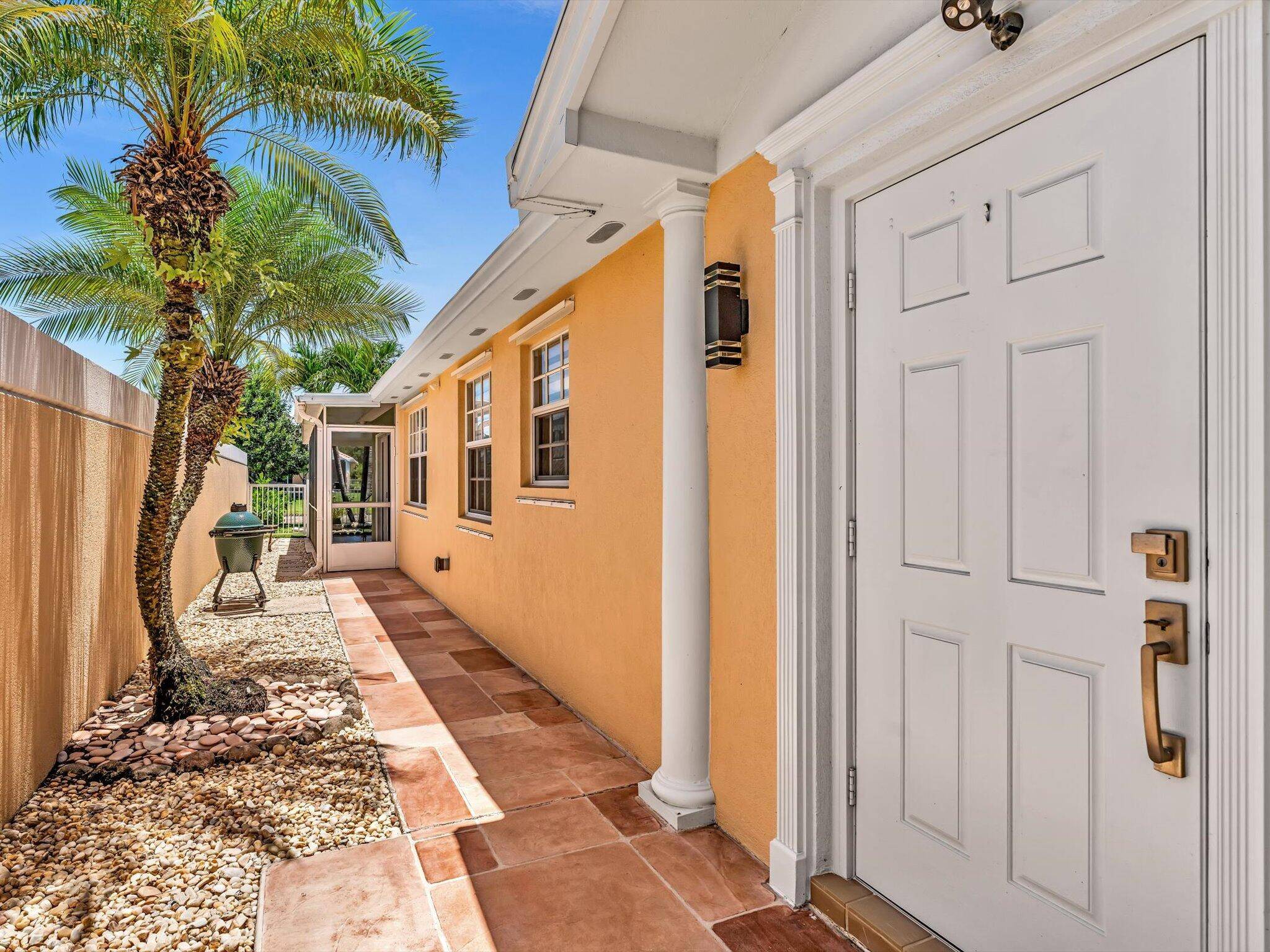 Wellington, FL 33414,8068 Montserrat PL