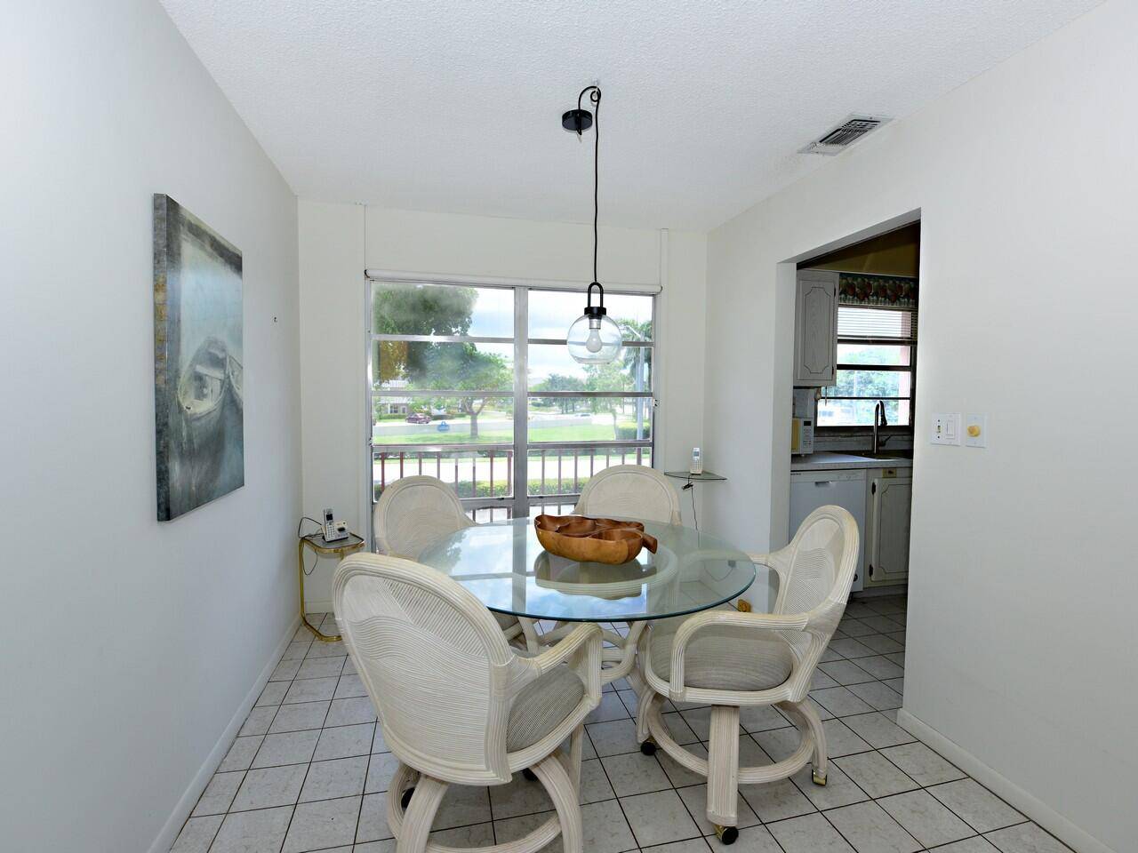 West Palm Beach, FL 33417,2 Golfs Edge F