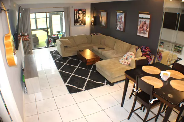 Lake Worth, FL 33467,4712 E Lucerne Lakes BLVD 101