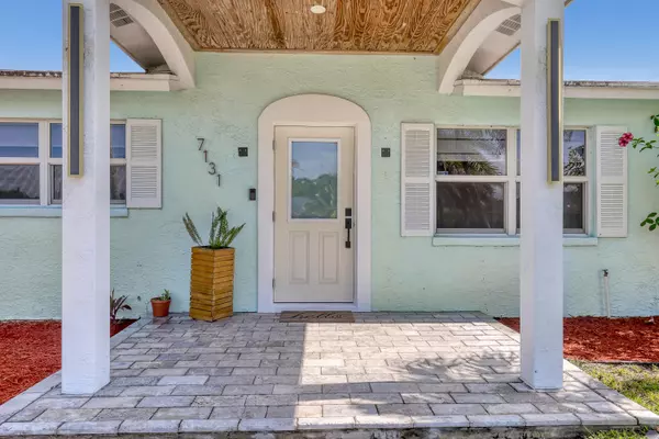 Lake Worth, FL 33467,7131 Oakmont DR