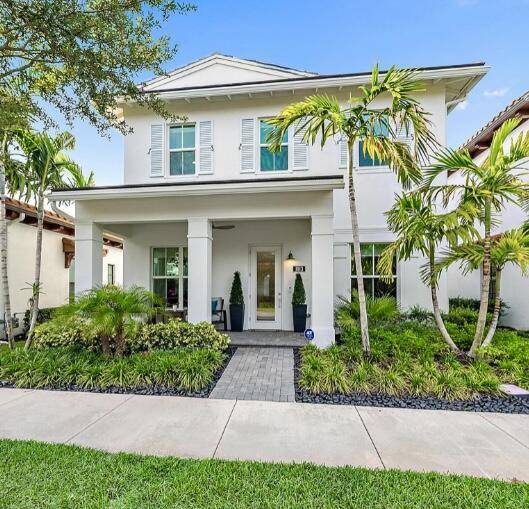 1013 Faulkner TER, Palm Beach Gardens, FL 33418