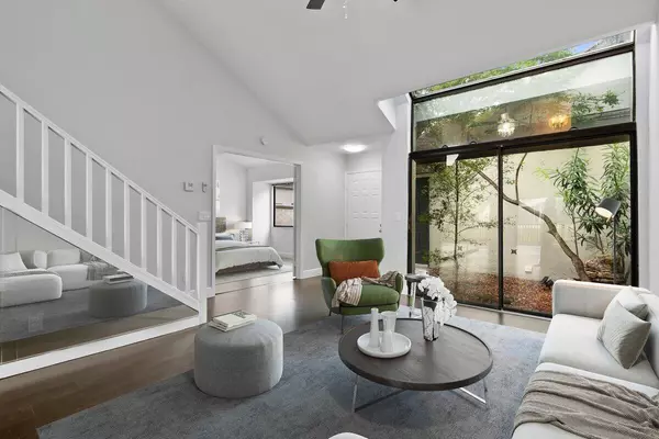 Greenacres, FL 33413,111 Landings BLVD