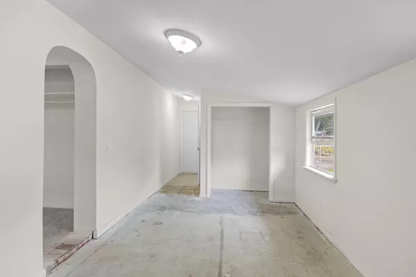 Davie, FL 33314,6331 SW 41st PL