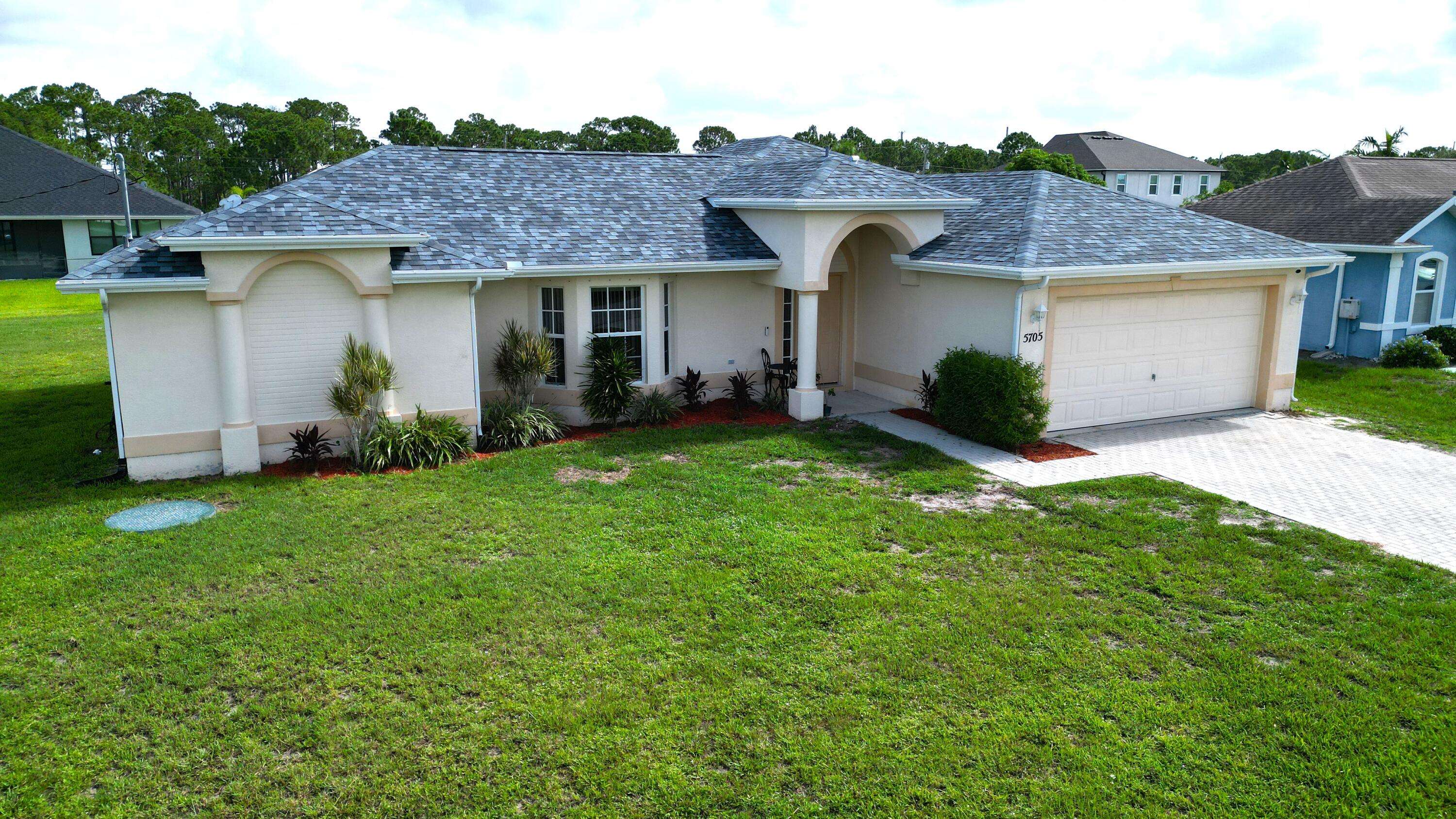 5705 NW Crocus AVE, Port Saint Lucie, FL 34986