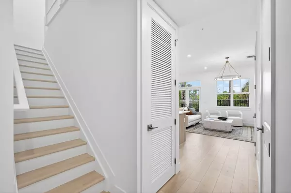 Jupiter, FL 33477,140 Water Pointe PL 13