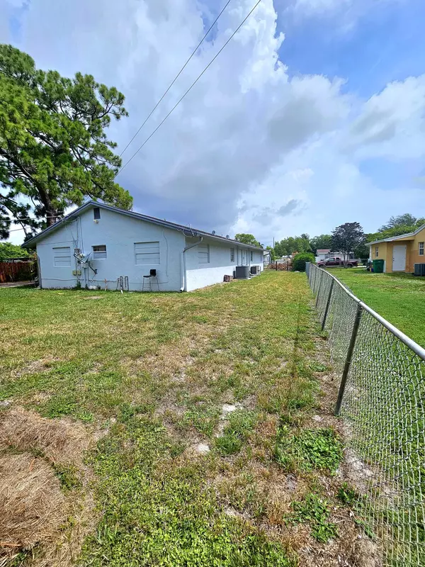 Palm Springs, FL 33406,4356 Anna LN