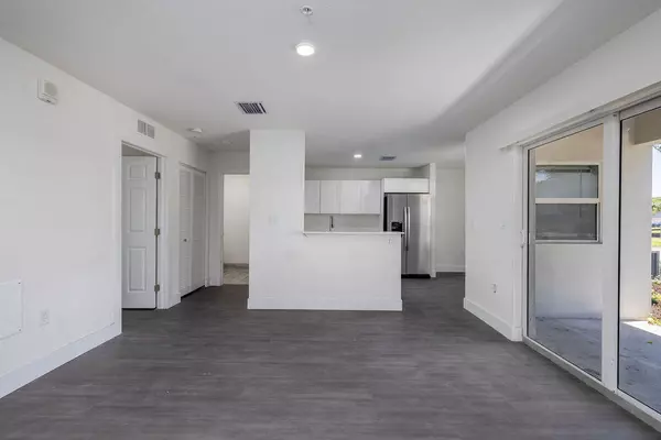 Fort Pierce, FL 34950,1850 Nebraska AVE 104