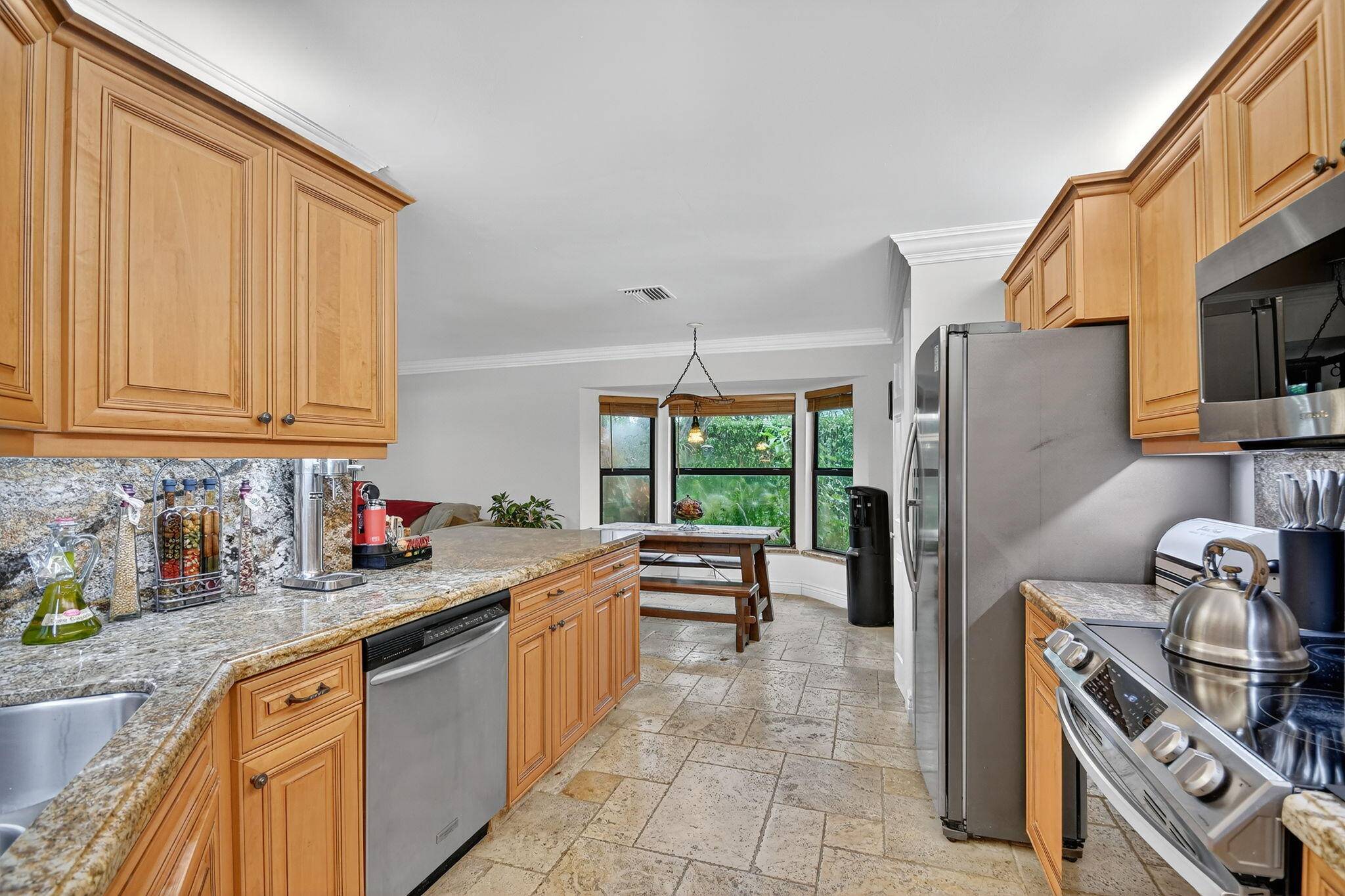 Lake Worth, FL 33467,5286 Eden Lake CT