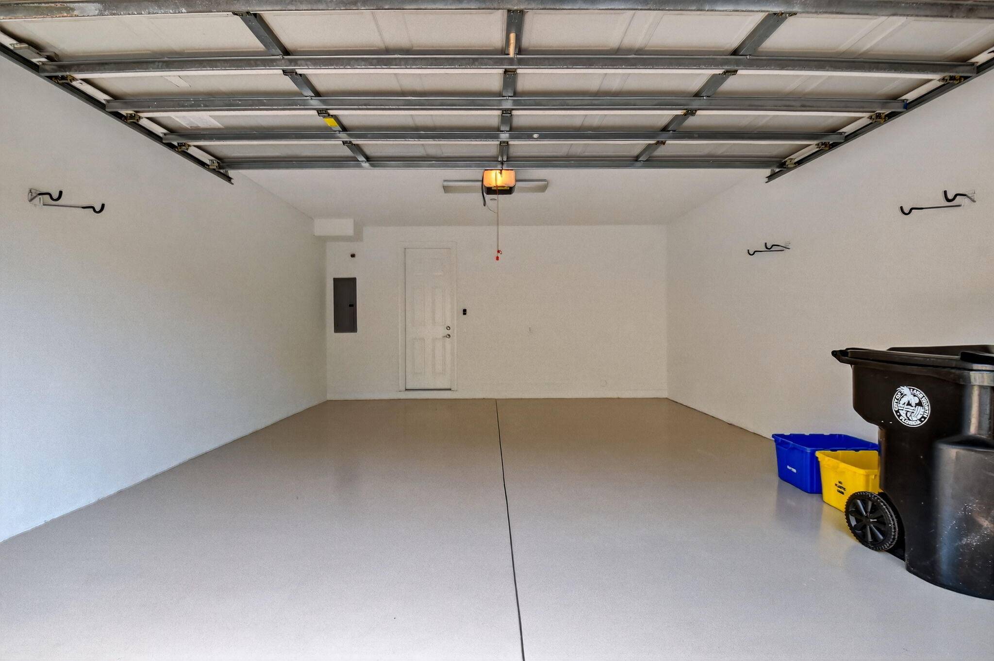Lake Worth, FL 33460,2502 N Dixie HWY 36