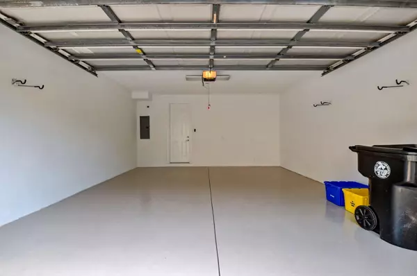 Lake Worth Beach, FL 33460,2502 N Dixie HWY 36